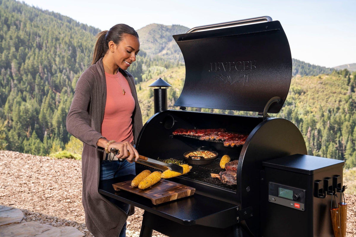 Traeger Black Pro 780 WiFi-Enabled Pellet Grill