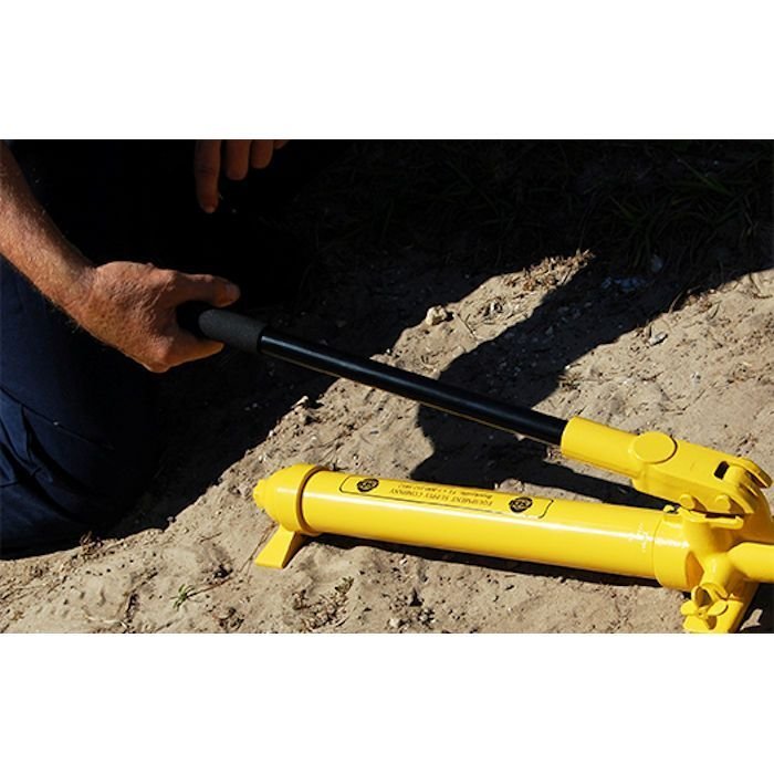 ESCO 10-Ton Hydraulic Stak-Able Ram Kit with 1 Quart Pump