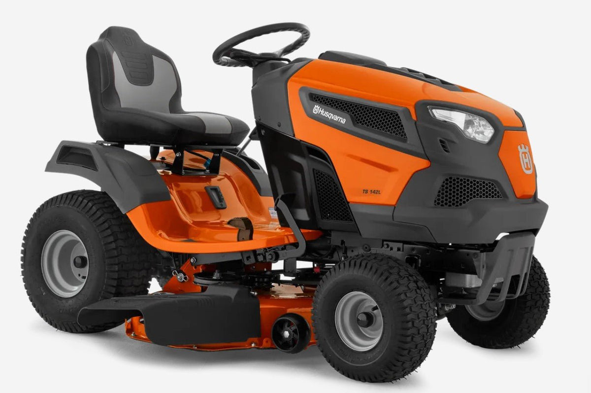 Husqvarna TS 142L 42″ Lawn Tractor 22hp V-Twin Engine #960430335