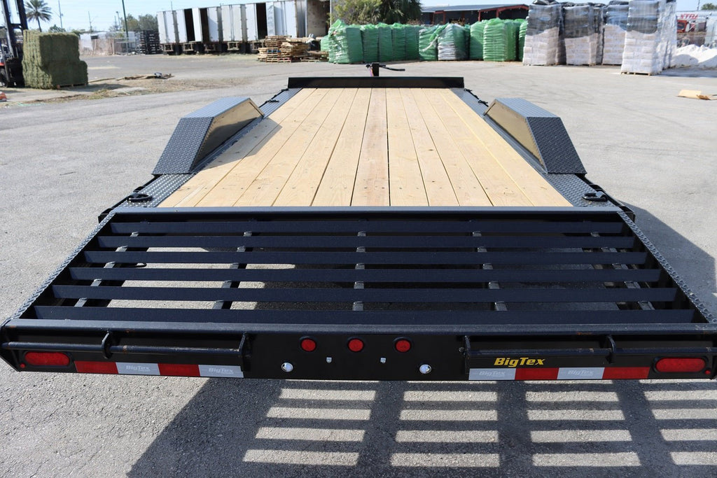 22 Foot Big Tex Heavy Duty with Drive-Over Fender Black Equipment Trailer (14DF-19BK+3KR)